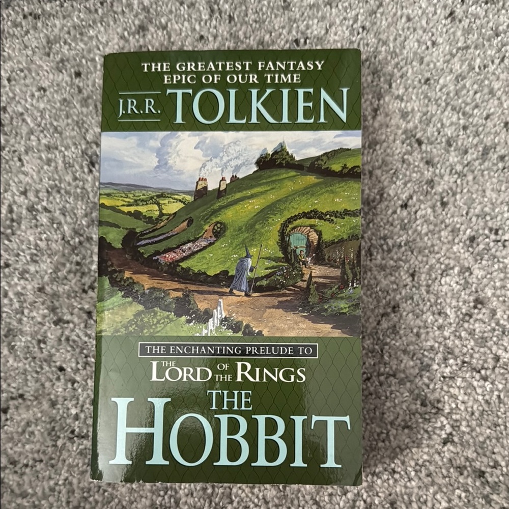 The Hobbit by J.R.R. Tolkien - Green Cover